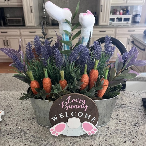 Easter decor - Picture 1 of 5